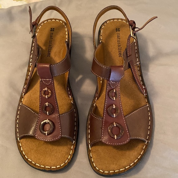 Naturalizer sandals - Picture 2 of 4